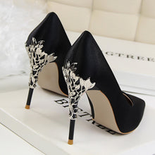 Load image into Gallery viewer, Women's Metal Carved Thin High Heels