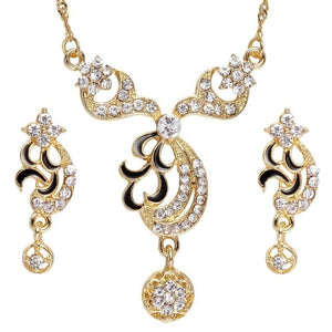 Elegant Cultural Gold Jewelry Sets