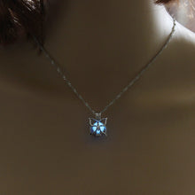 Load image into Gallery viewer, Mini Glow In The Dark Shaped Pendant Necklaces