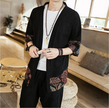 Load image into Gallery viewer, Men Traditional Yukata Kimono in 2 Designs